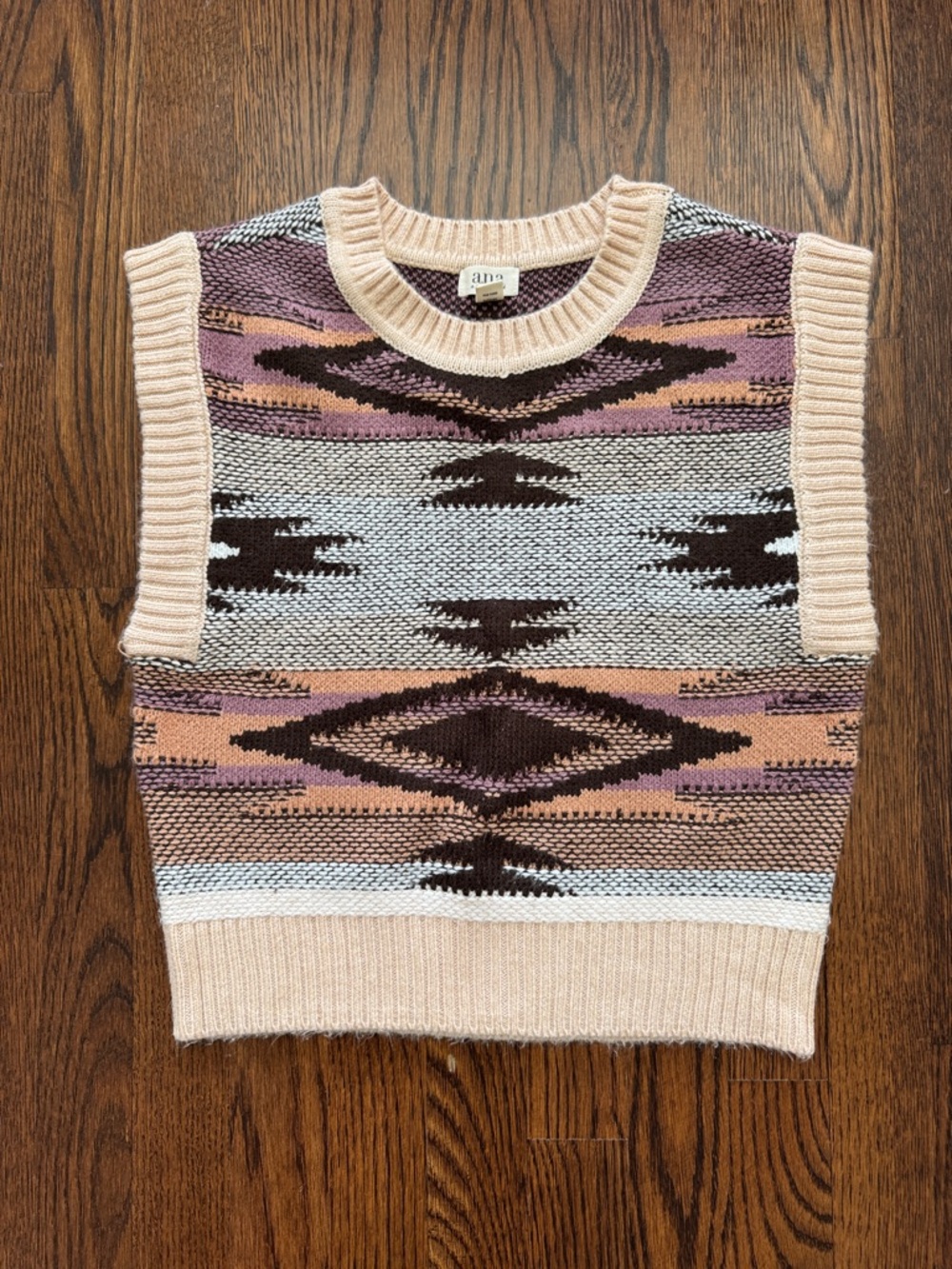 ☮️☮️ SWEATER VEST BUNDLE Ruffle-Sleeve Knit Sweater/Aztec pattern - Women - Picture 4 of 5